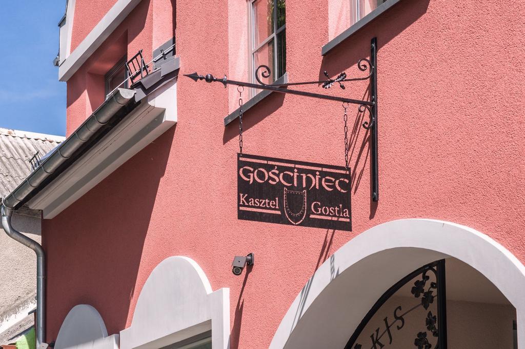 Gosciniec Kasztel U Gostla Hotel Murowana Goślina Quarto foto